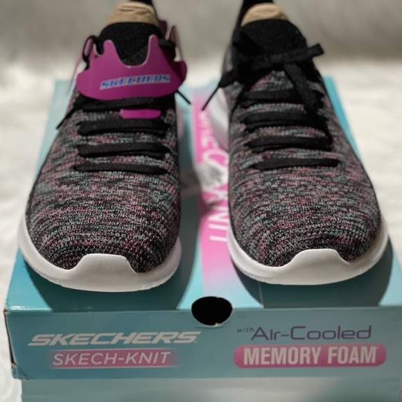 NEW Women Skechers ULTRA FLEX sneakers - Picture 9 of 10